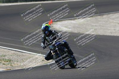 media/Sep-21-2025-TrackDaz (Sun) [[277c75b276]]/C Group/1140pm (Turn 3)/